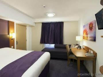 Premier Inn Dudley Kingswinford Dış mekan fotoğraf